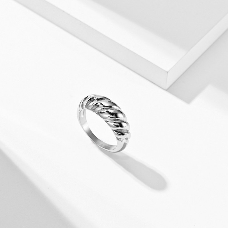 Stainless Steel Bread Ring Ring Fashionable Wear
