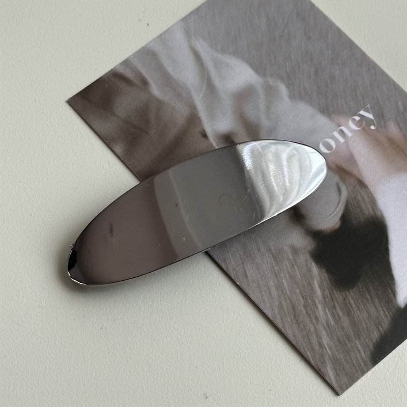 Glossy Metal Oval Duckbill Barrettes